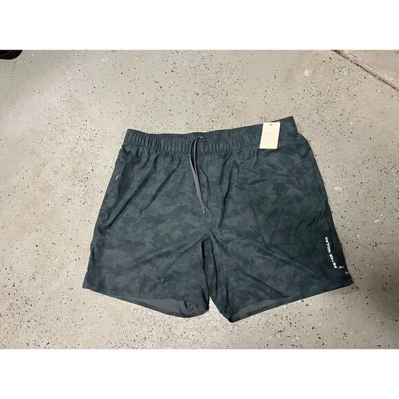 Peter Millar NWT Crown Sport Active Swift Performance Shorts Camo XL MSRP: $90 - Picture 7 of 11